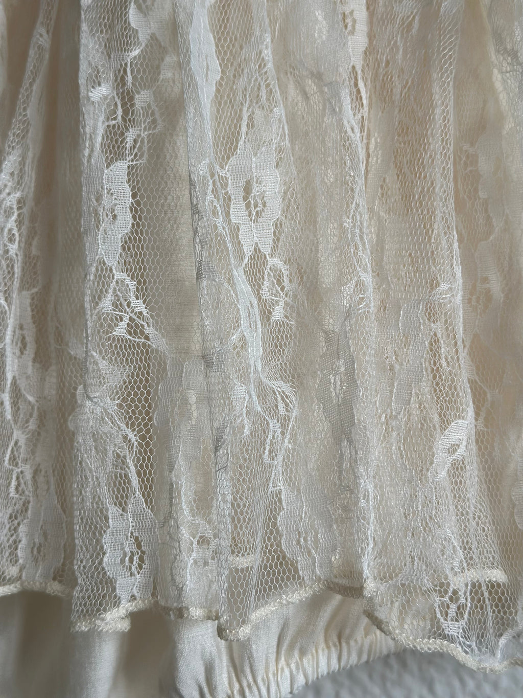Tutina "Paris"