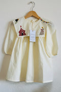 Robe Sunday Carousel
