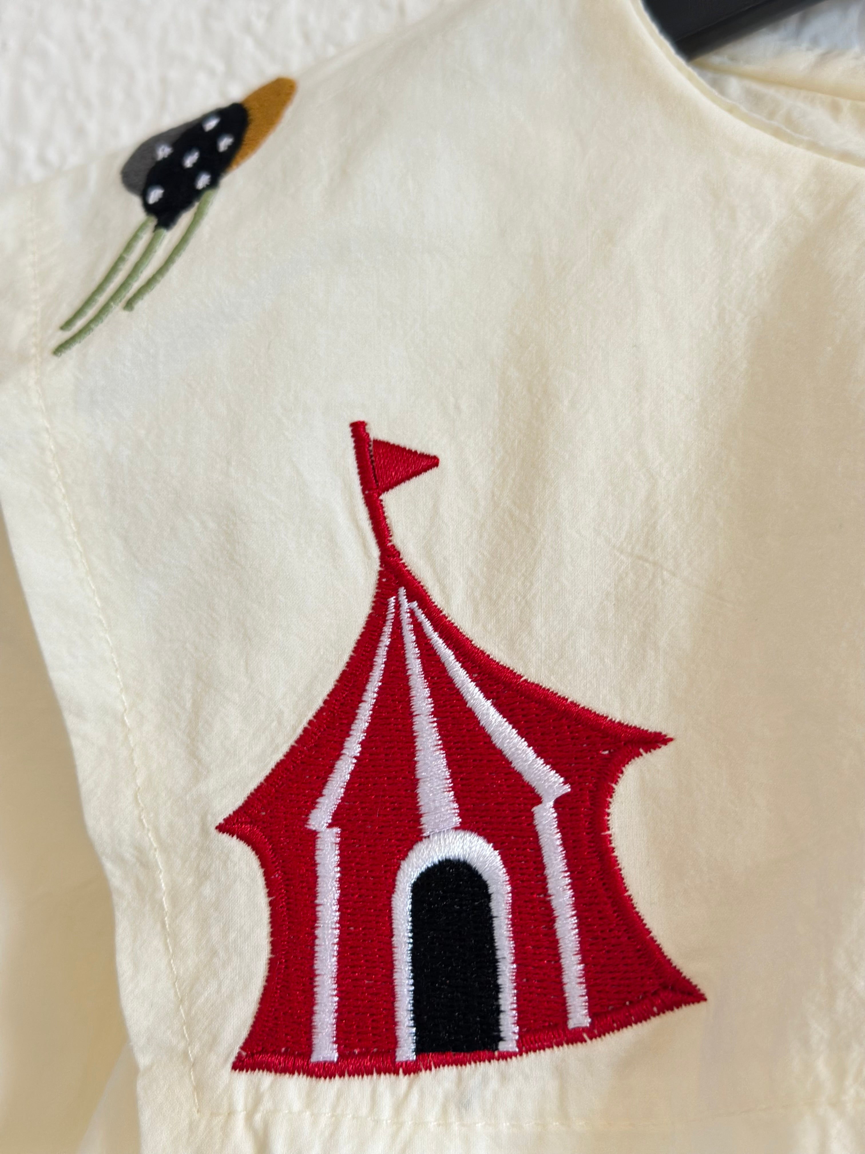 Robe Sunday Carousel