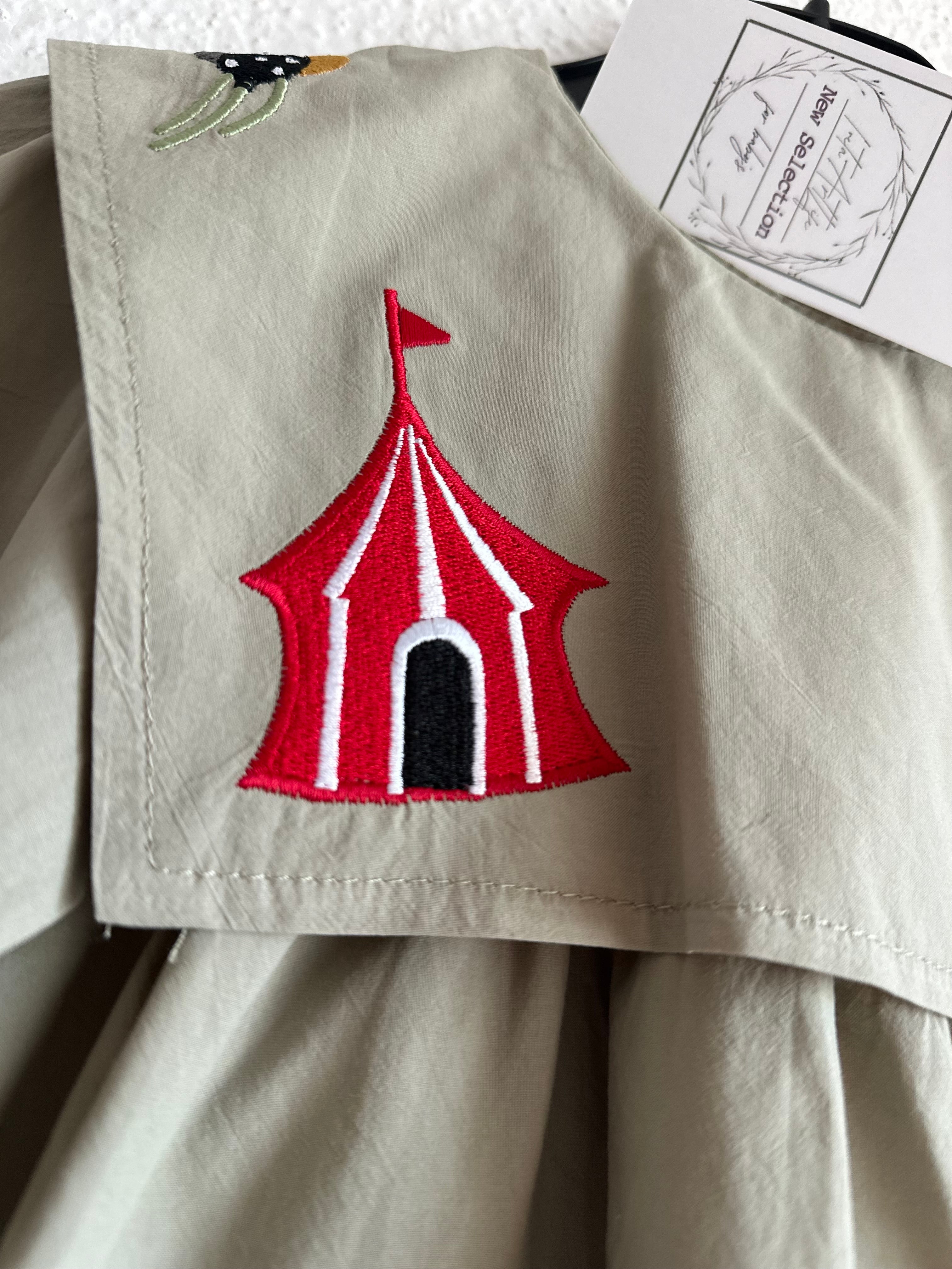 Robe midnight carousel